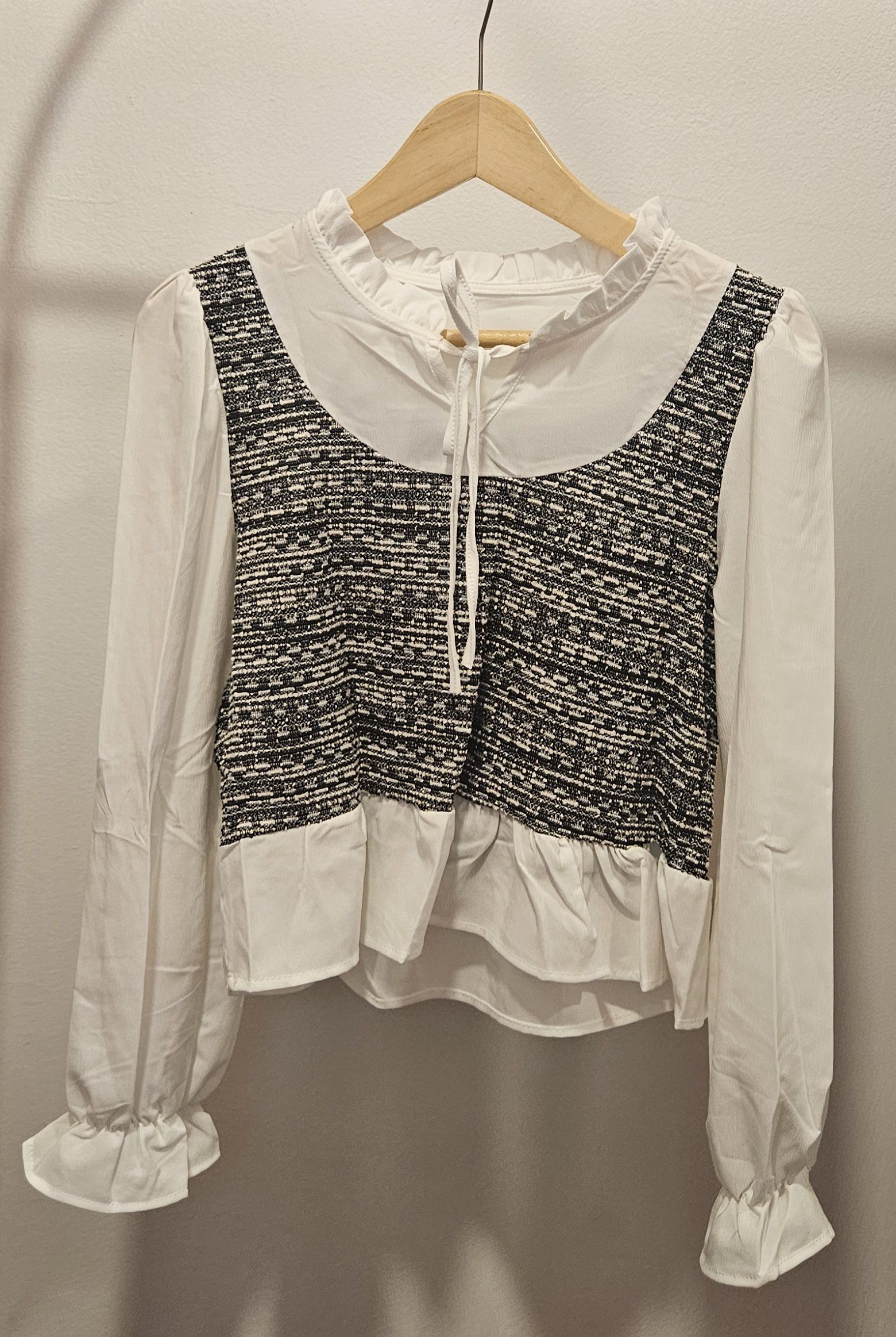 Blouse Ruffle Korean Style - Gambar Detail 3