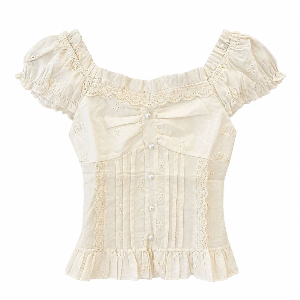 Vintage Rose Eyelet Ruffle Blouse - Gambar Galeri