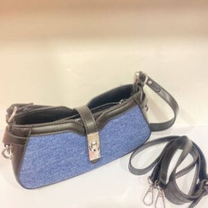 Tas Selempang Denim Kombinasi Kulit