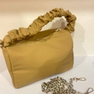 Tas Selempang Puffy Handle